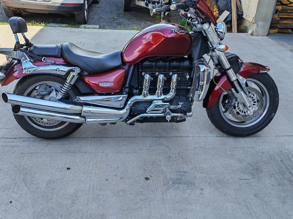 Triumph Rocket III pred dielňou